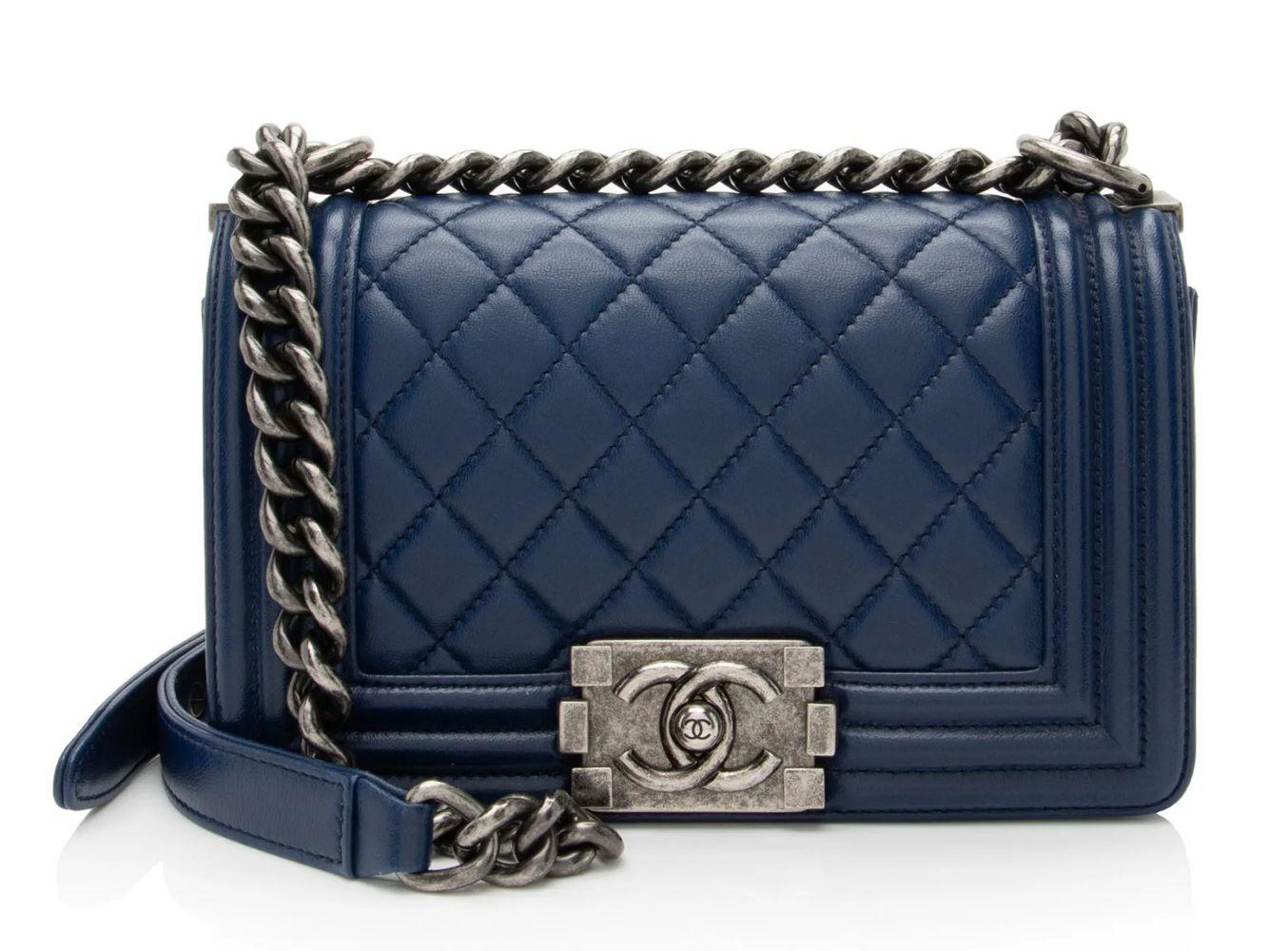 Refurbished Chanel Lambskin Small Boy Bag - Reebelo United Kingdom