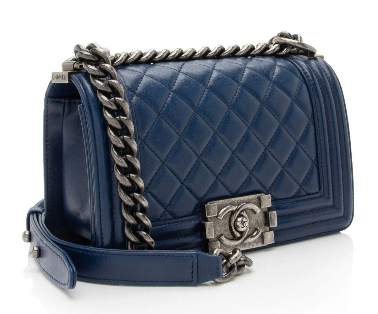 Refurbished Chanel Lambskin Small Boy Bag - Reebelo United Kingdom