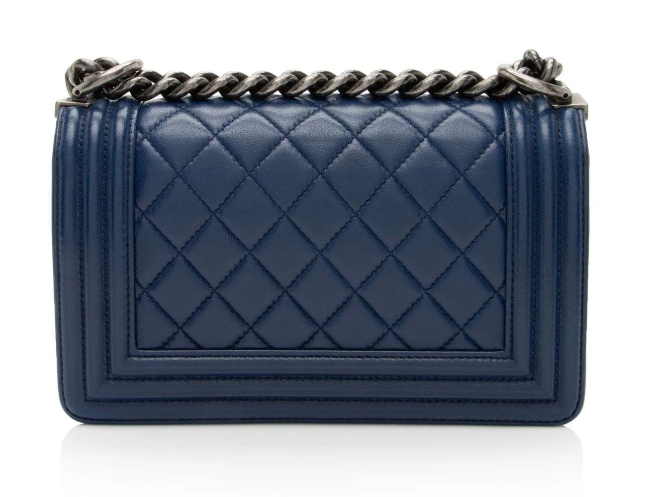 Refurbished Chanel Lambskin Small Boy Bag - Reebelo United Kingdom