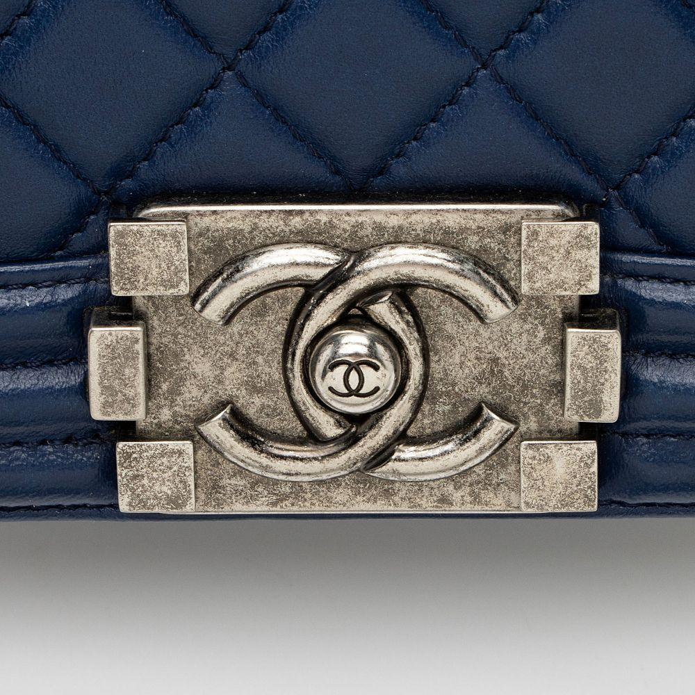 Refurbished Chanel Lambskin Small Boy Bag - Reebelo United Kingdom