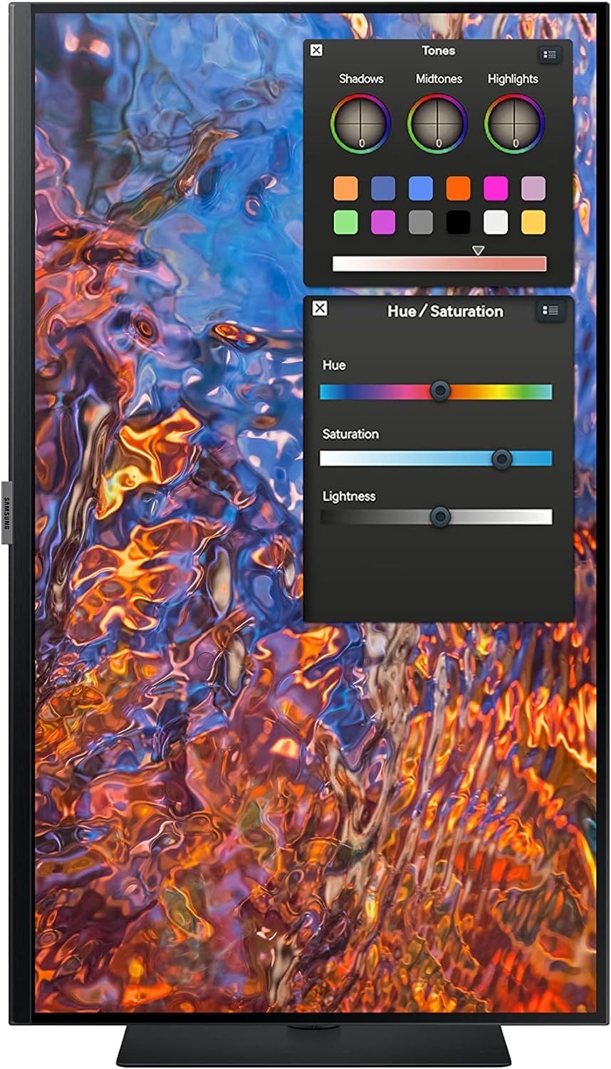 Samsung S8 4K IPS FreeSync Monitor 32"