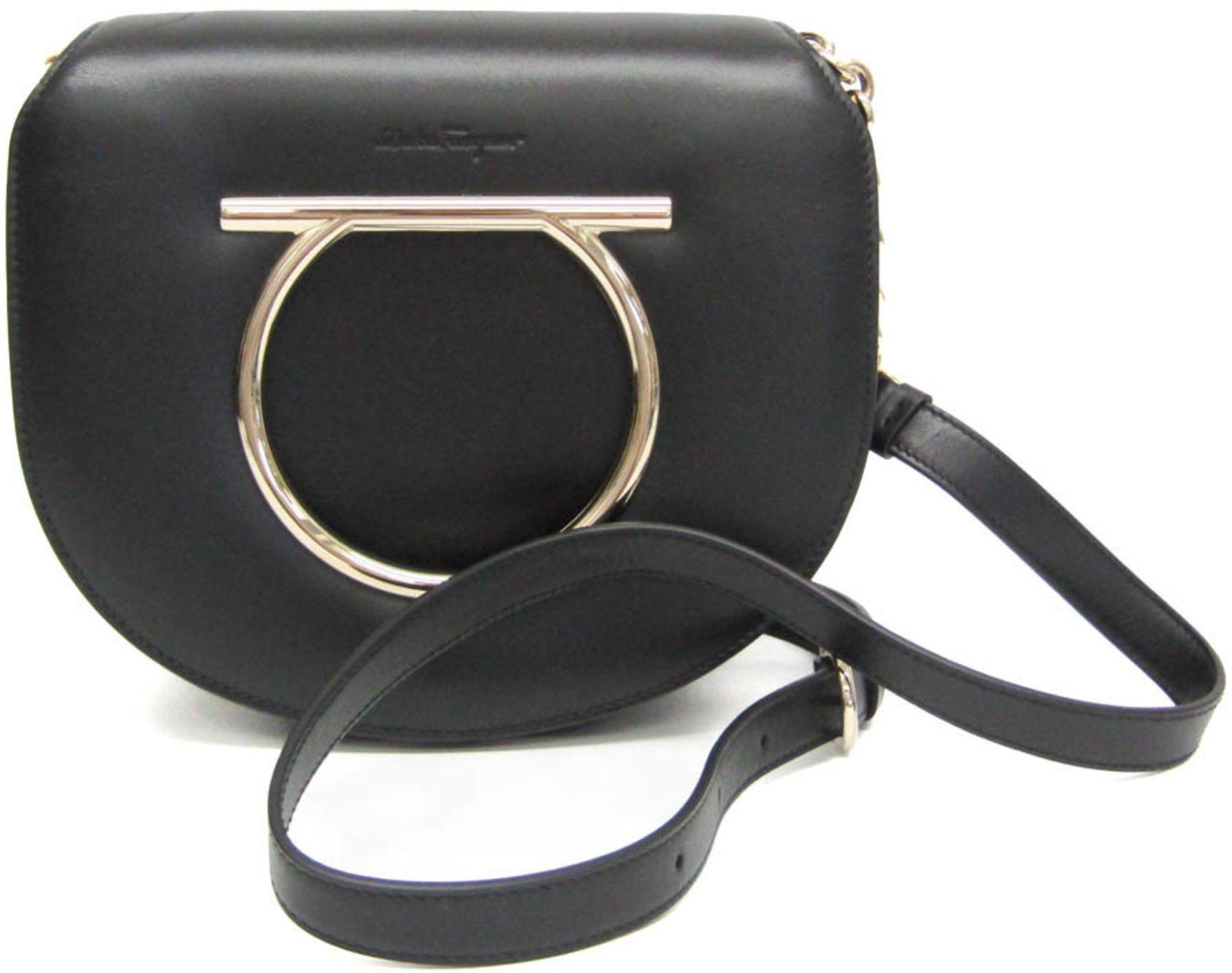 Refurbished Salvatore Ferragamo Gancini Leather Handbag Shoulder Bag - Reebelo United Kingdom
